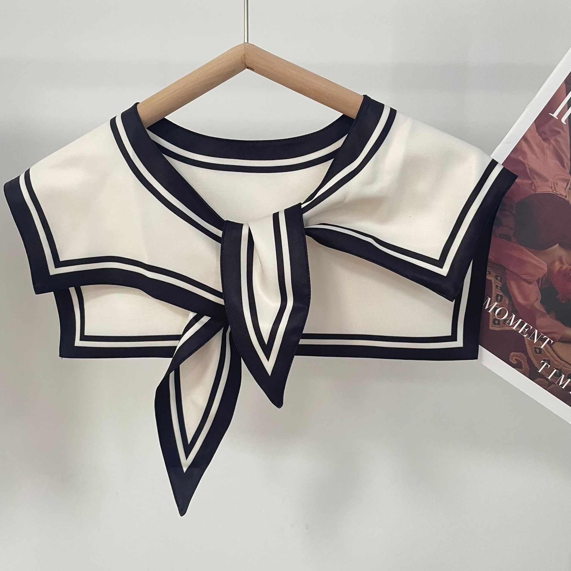 Pañuelo de Seda Versátil para  - Off Shoulder Blouse reseña y precio